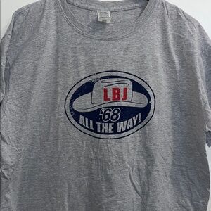 Men’s Gray Graphic Tee LBJ 68 All The Way size XL